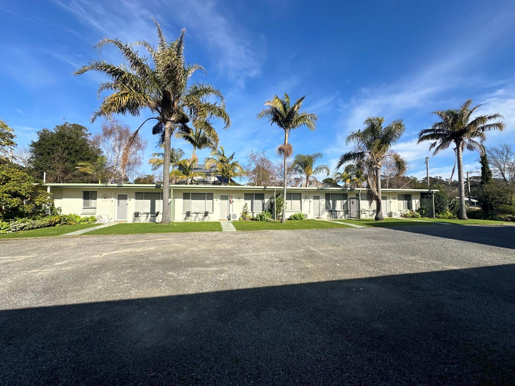 The Silver Bream Motel & Self Contained Units Mallacoota Esterno foto