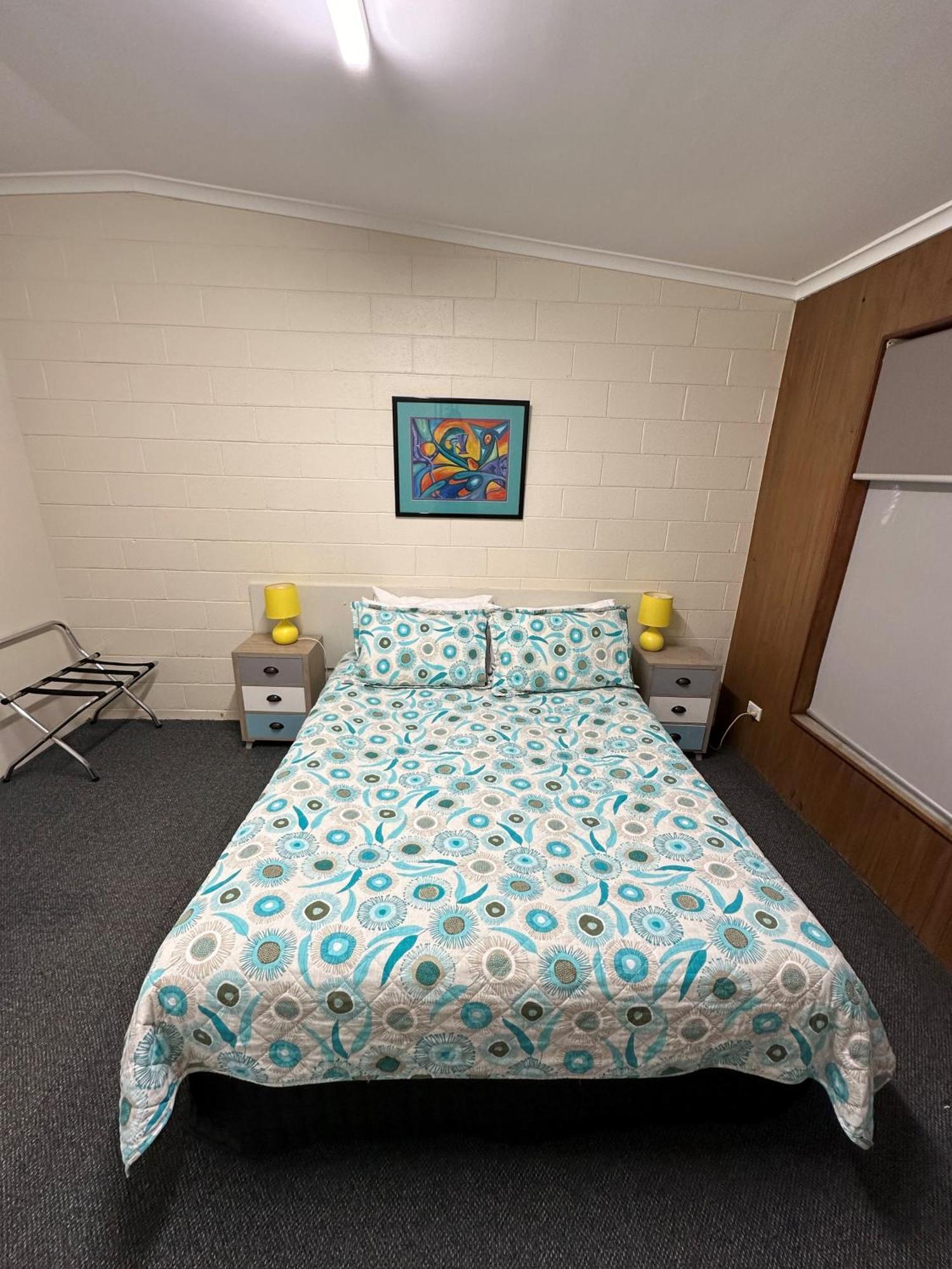 The Silver Bream Motel & Self Contained Units Mallacoota Esterno foto