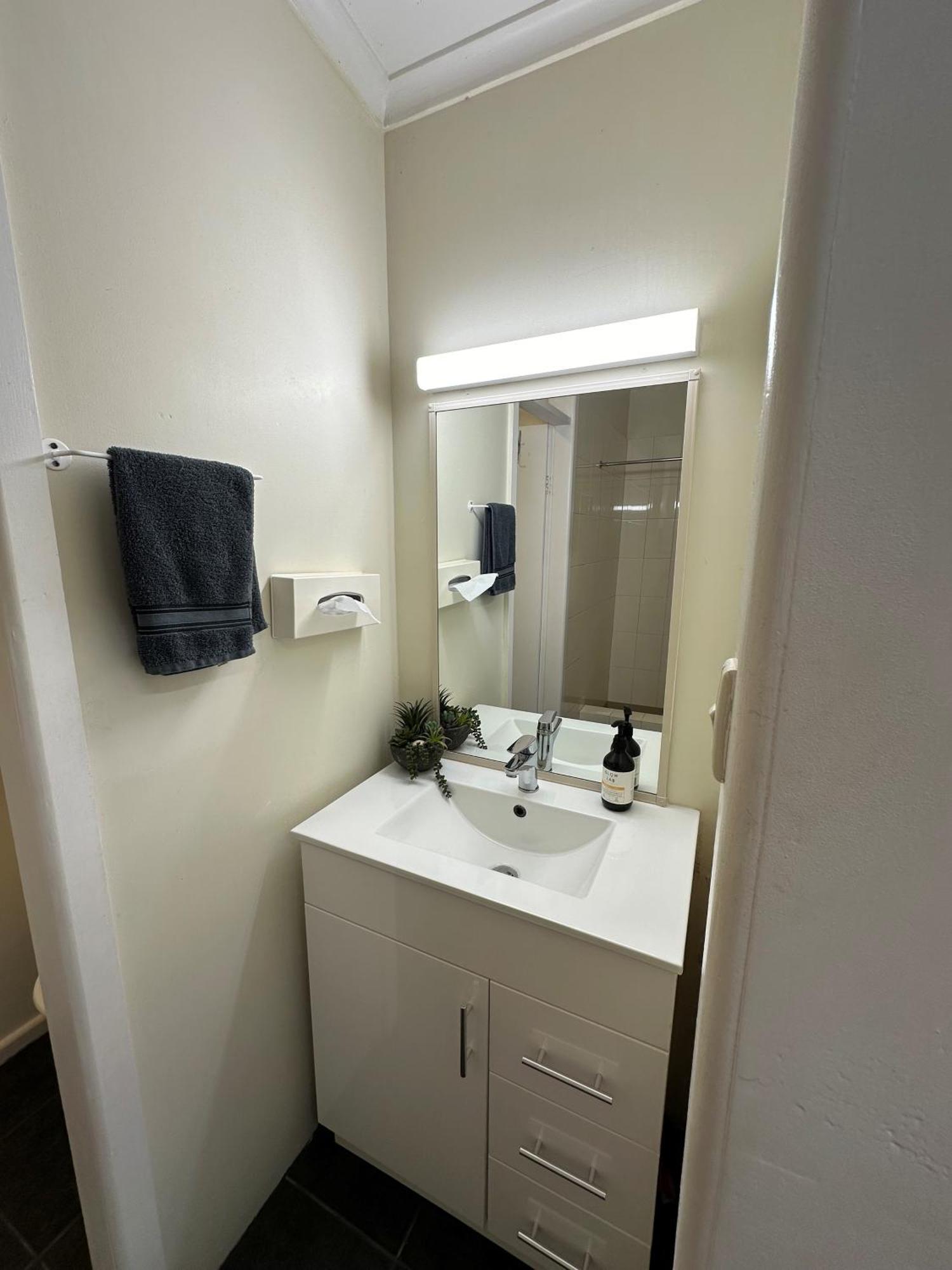 The Silver Bream Motel & Self Contained Units Mallacoota Esterno foto
