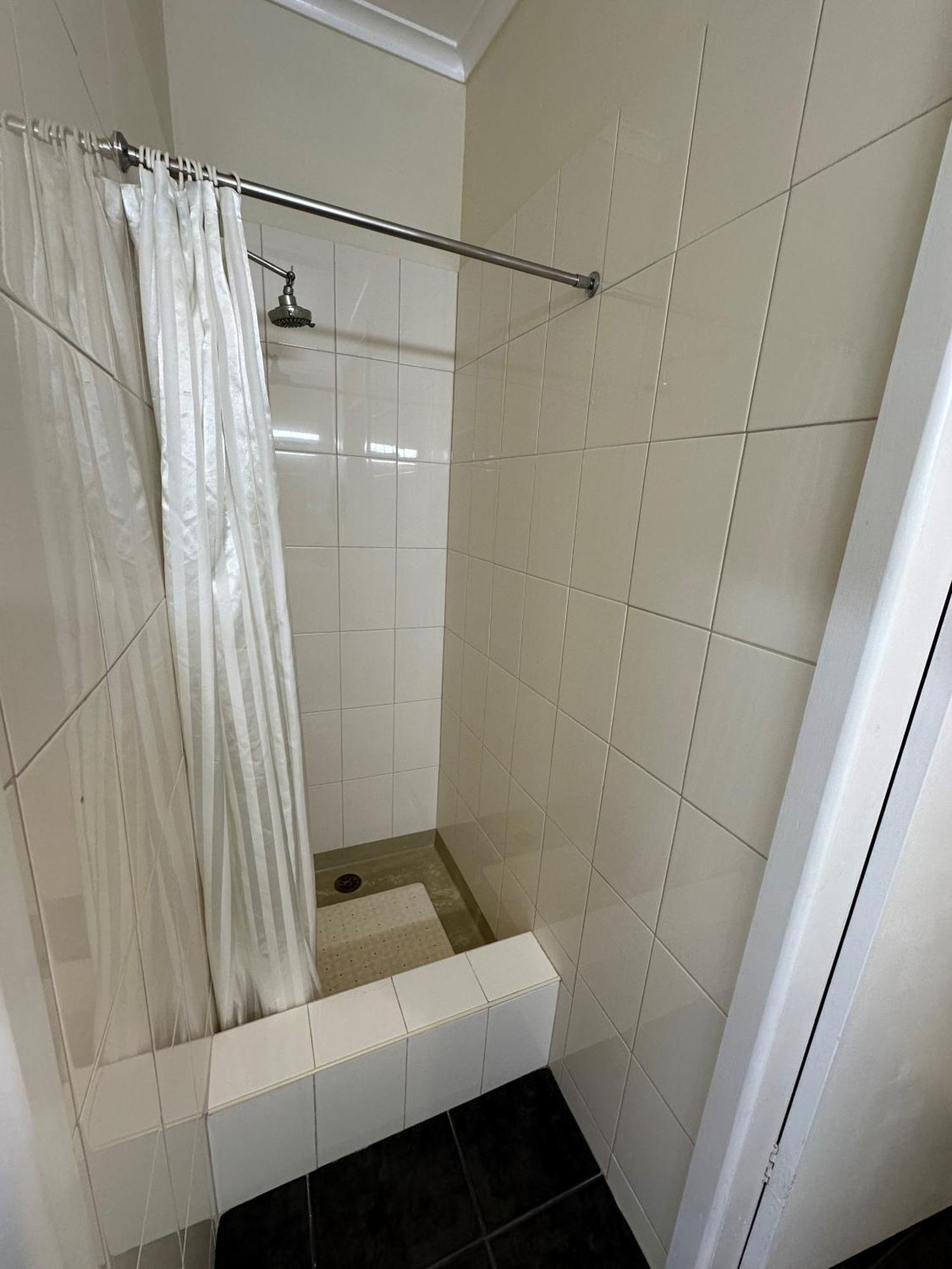 The Silver Bream Motel & Self Contained Units Mallacoota Esterno foto