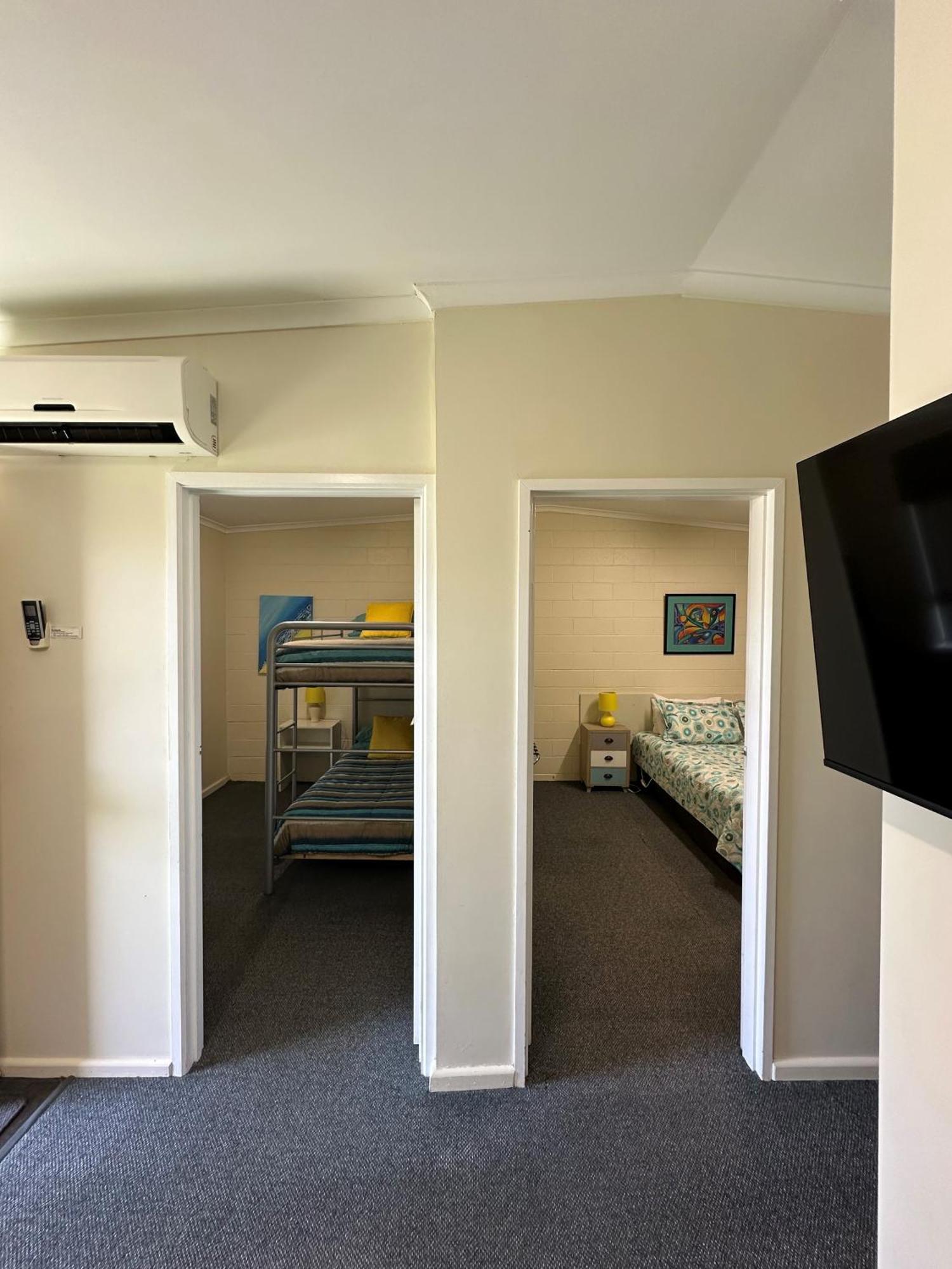 The Silver Bream Motel & Self Contained Units Mallacoota Esterno foto