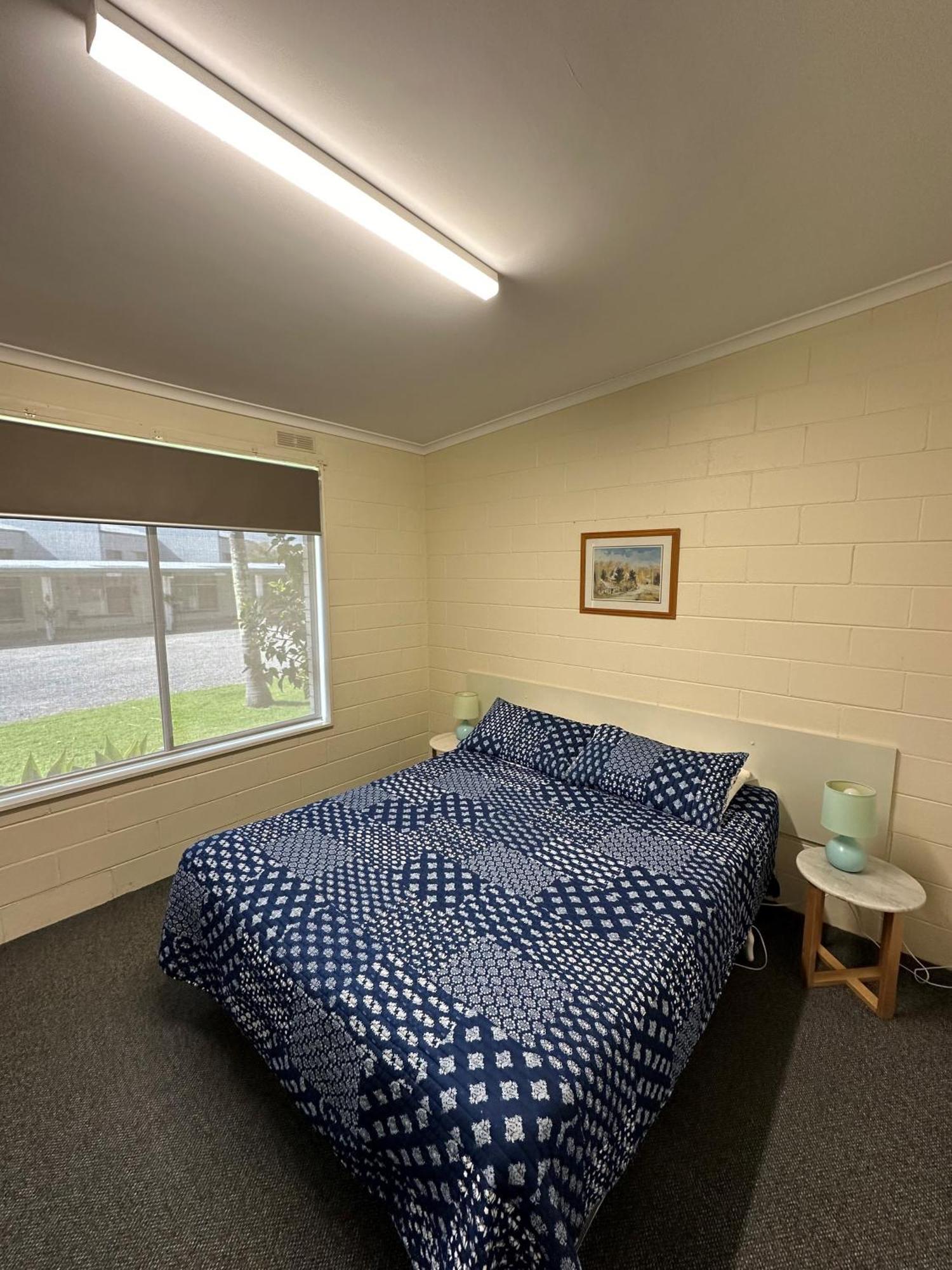 The Silver Bream Motel & Self Contained Units Mallacoota Esterno foto